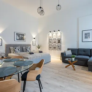 Apartment Holidays Operart, Budapest