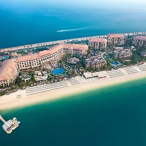vizitați hotelul