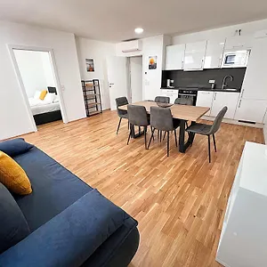 Gg13 Vienna, Air-conditioned, Next To Metro, Close To Sights Apartmán Vídeň